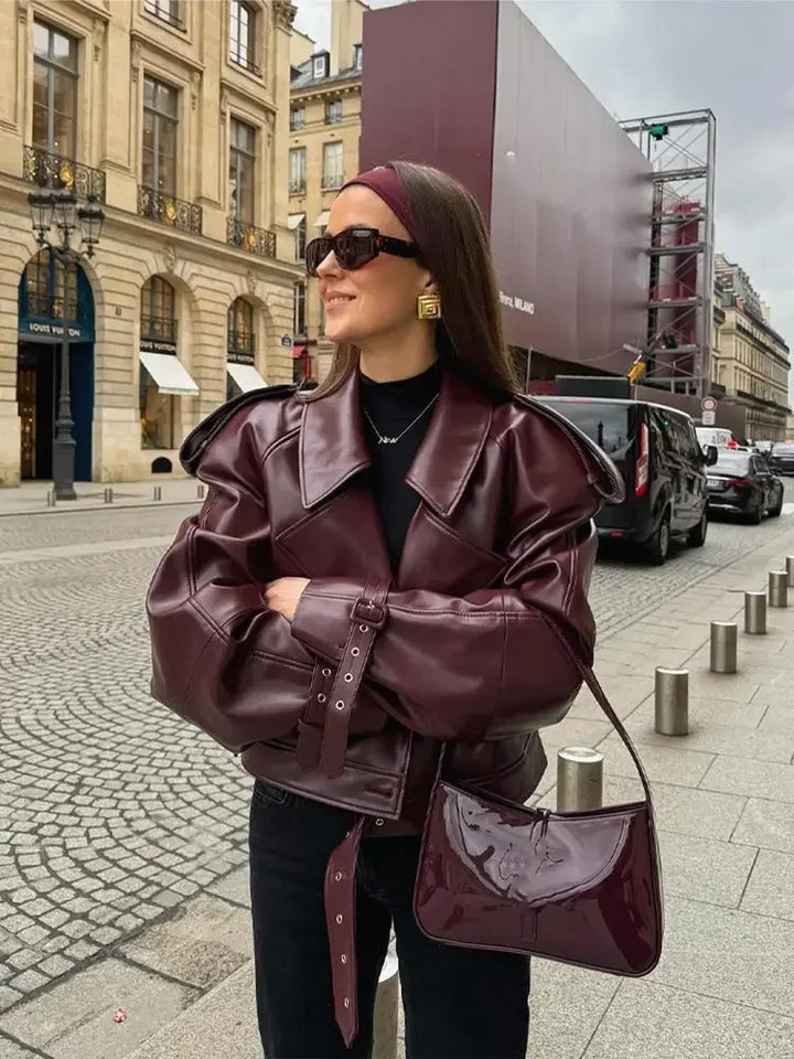 Kallan™ | Plüsch Burgundy Übergroße Jacke mit Gürtel